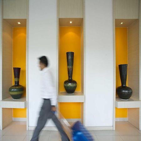 Zuri Express Hotel Pekanbaru Eksteriør bilde