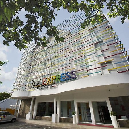 Zuri Express Hotel Pekanbaru Eksteriør bilde